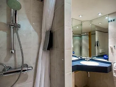Holiday Inn Express Cardiff Bay By Ihg 3*,  Storbritannien